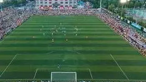 巴薩球員在紐約慶祝勝利後的悠閒時光